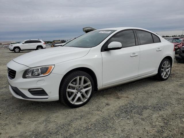 2017 VOLVO S60 DYNAMI — VIN YV140MTL8H2431839
