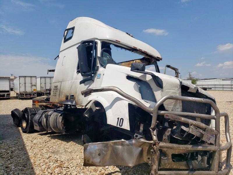 2018 VOLVO VN VNL — VIN 4V4NC9EH8JN899568