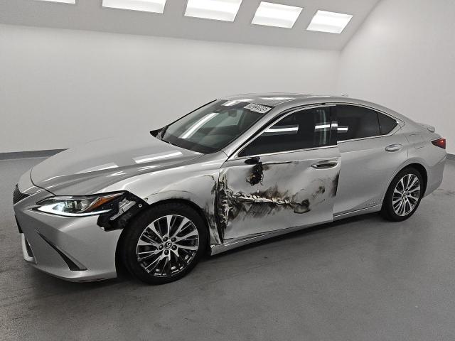 2020 LEXUS ES 300H — VIN 58AD21B12LU008920