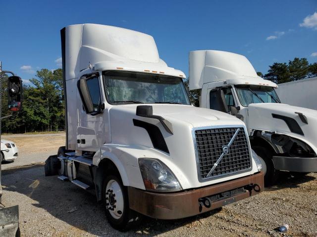 2017 VOLVO VNL — VIN 4V4N39TG9HN987985
