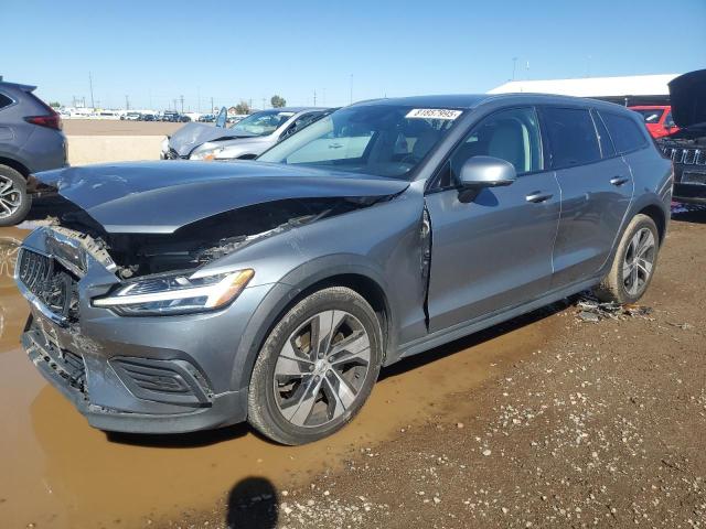 2020 VOLVO V60 CROSS COUNTRY T5 MOMENTUM — VIN YV4102WKXL1039490
