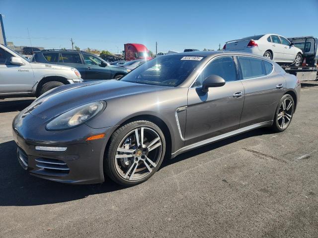 2015 PORSCHE PANAMERA 4 — VIN WP0BB2A77FL060004