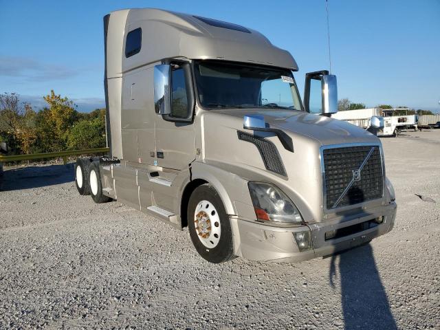 2017 VOLVO VN VNL — VIN 4V4NC9EH4HN992274
