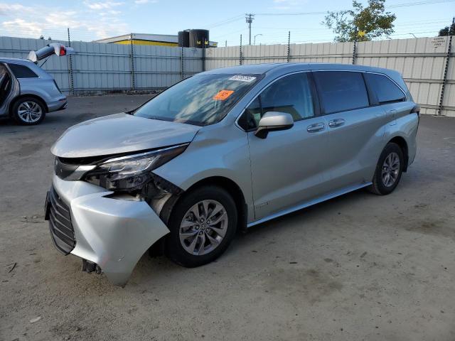 2021 TOYOTA SIENNA LE — VIN 5TDKRKEC3MS020033