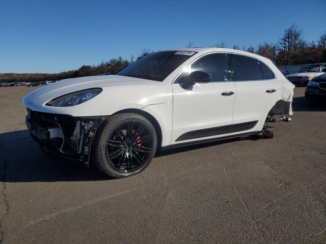 2015 PORSCHE MACAN S — VIN WP1AB2A50FLB60163