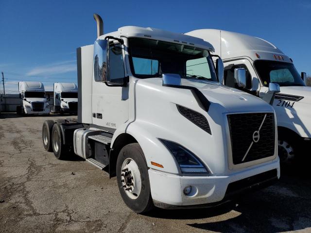 2019 VOLVO VNR — VIN 4V4WC9EG6KN217252