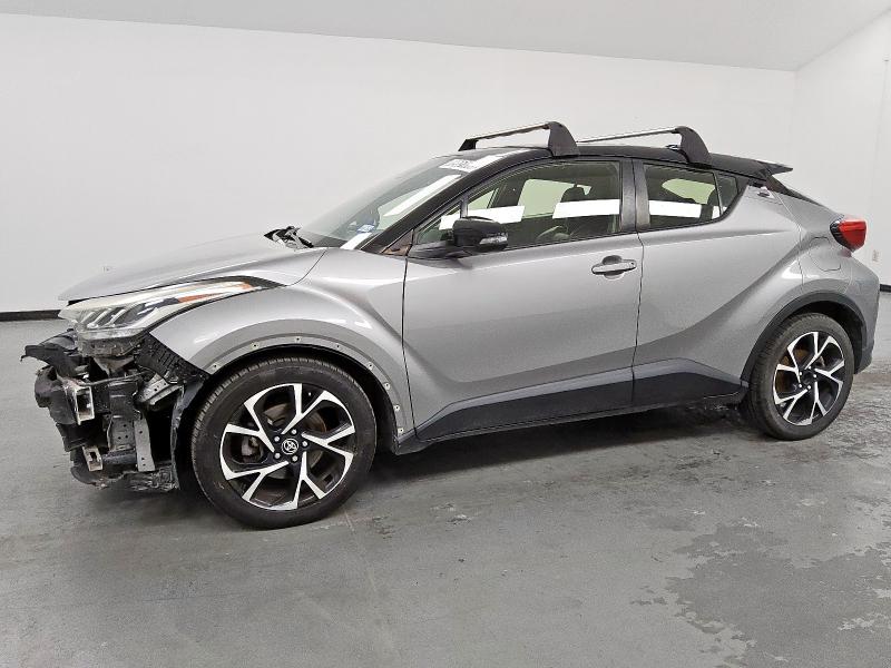 2020 TOYOTA C-HR XLE — VIN JTNKHMBX6L1093653