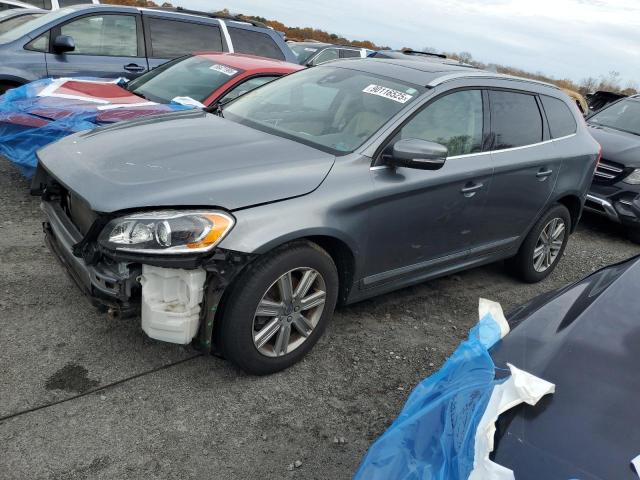 2017 VOLVO XC60 T5 IN — VIN YV440MRU1H2126444