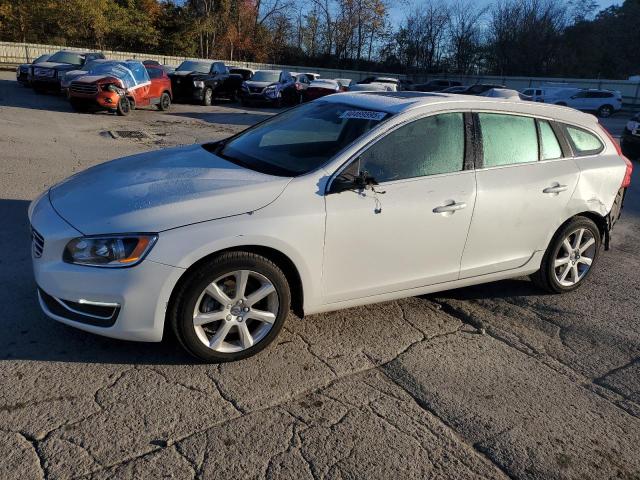 2017 VOLVO V60 PREMIE — VIN YV140MSK6H1360218