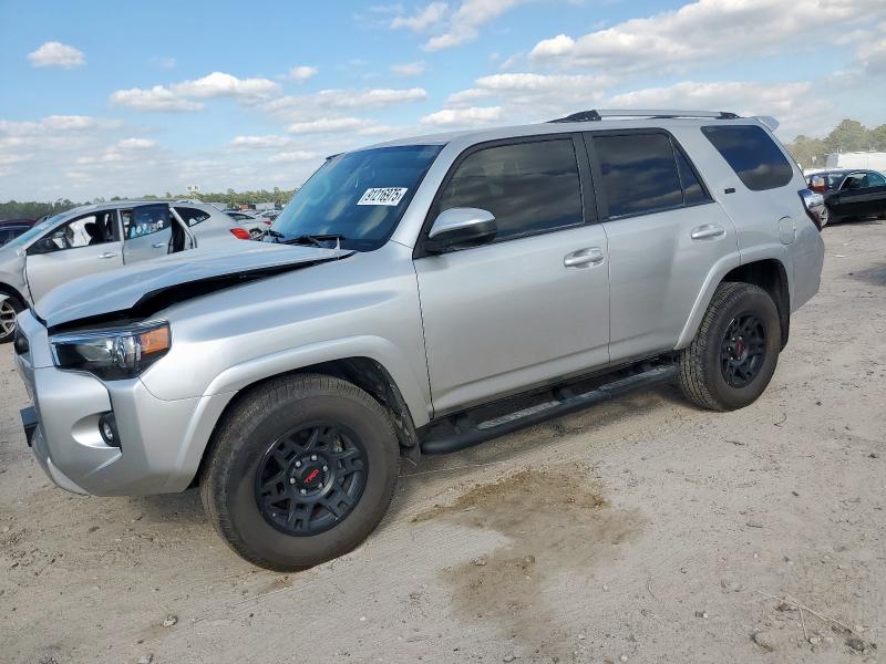 2021 TOYOTA 4RUNNER SR — VIN JTEEU5JR5M5249502