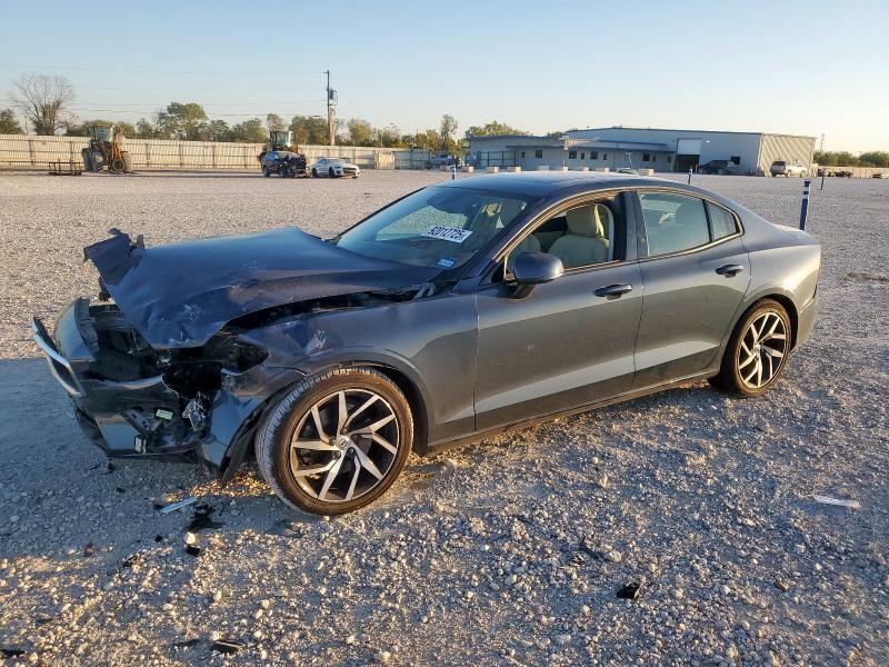 2019 VOLVO S60 T5 MOM — VIN 7JR102FK7KG009122