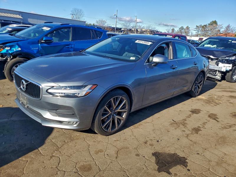 2018 VOLVO S90 T5 MOM — VIN LVY982MK6JP036218
